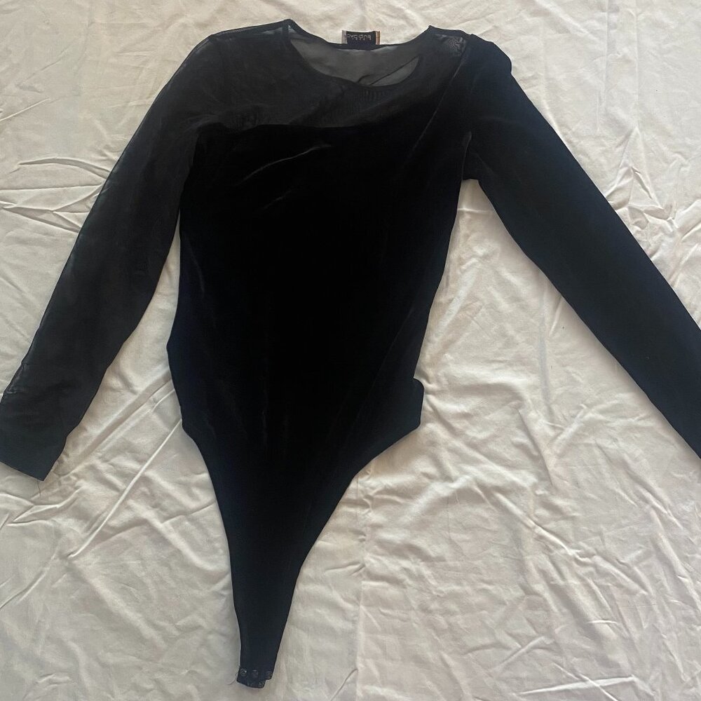 Lingerie Cacique Black Velvet and Sheer Body Suit